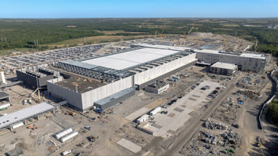 Construction underway on two of Texas Instruments’ new 300mm semiconductor wafer fabs in Sherman, Texas, SM1 and SM2. The site has the potential for up to four fabs.